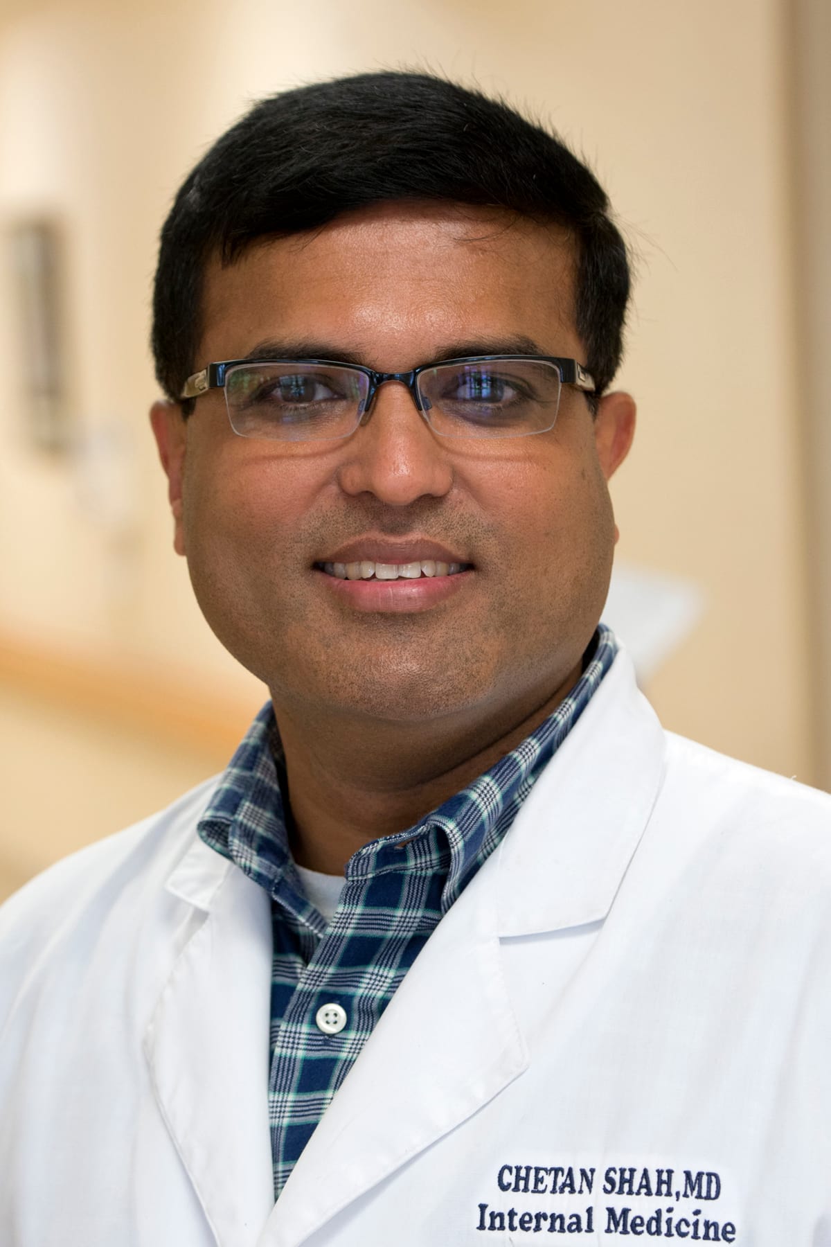 Dr. Chetan Dineshbhai Shah, MD - Chattanooga, TN - Internal Medicine, Hospital Medicine