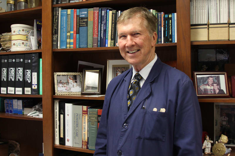 Dr. Roger Olee Schorlemer, MD - Dallas, TX - Adolescent Medicine, Pediatrics