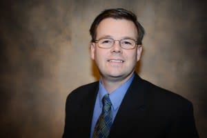 Dr. Douglas Glenn Mclaws, DO