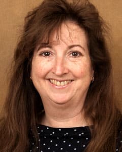 Dr. Leslie Maria Hertz, MD - Mount Pleasant, WI - Pediatrics