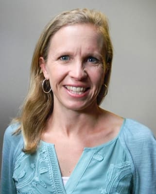 Dr. Suzanne Marie Bradshaw, MD - East Boston, MA - Pediatrics