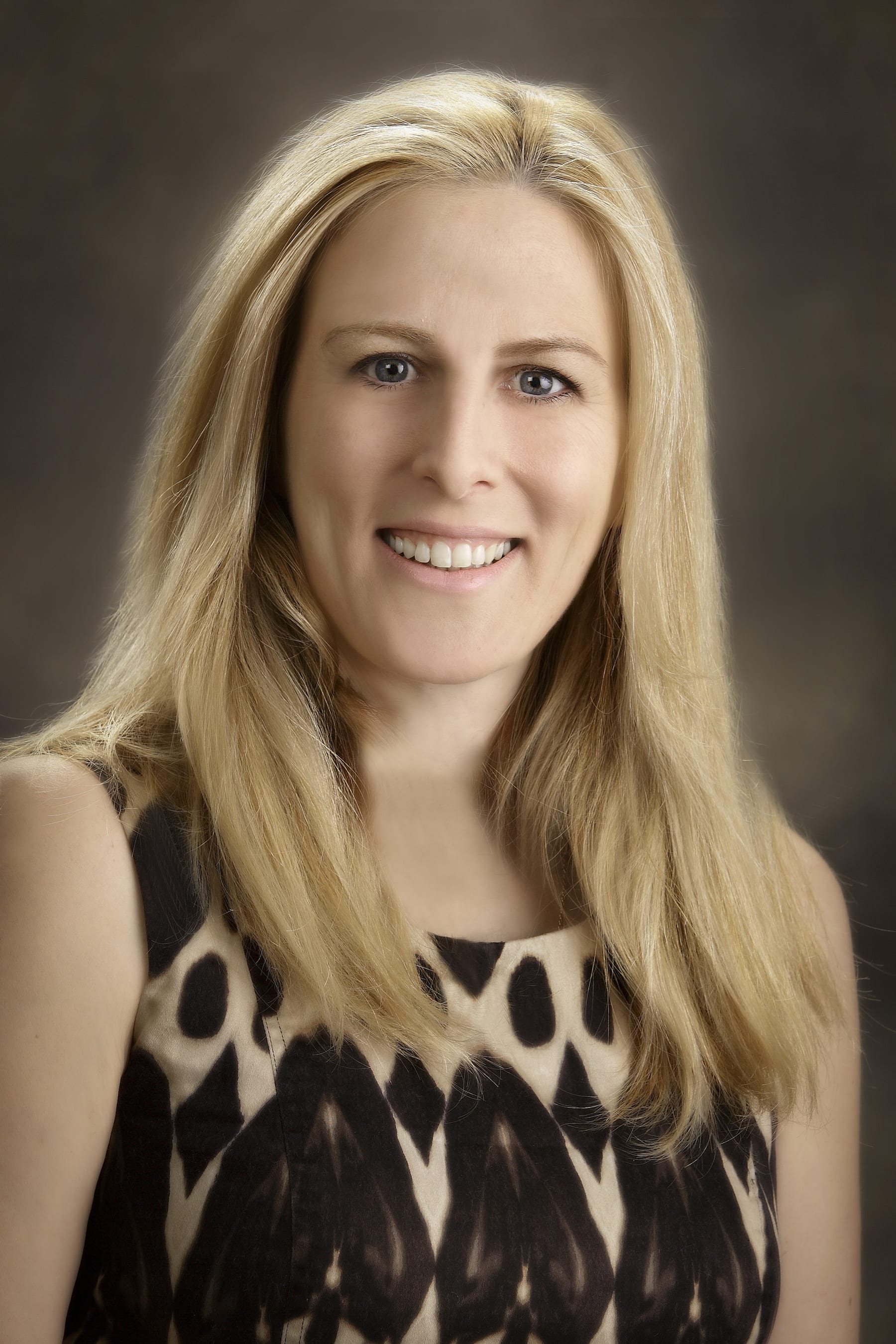 Dr. Enkeleida Veizaj, MD - Melbourne, FL - Hospital Medicine