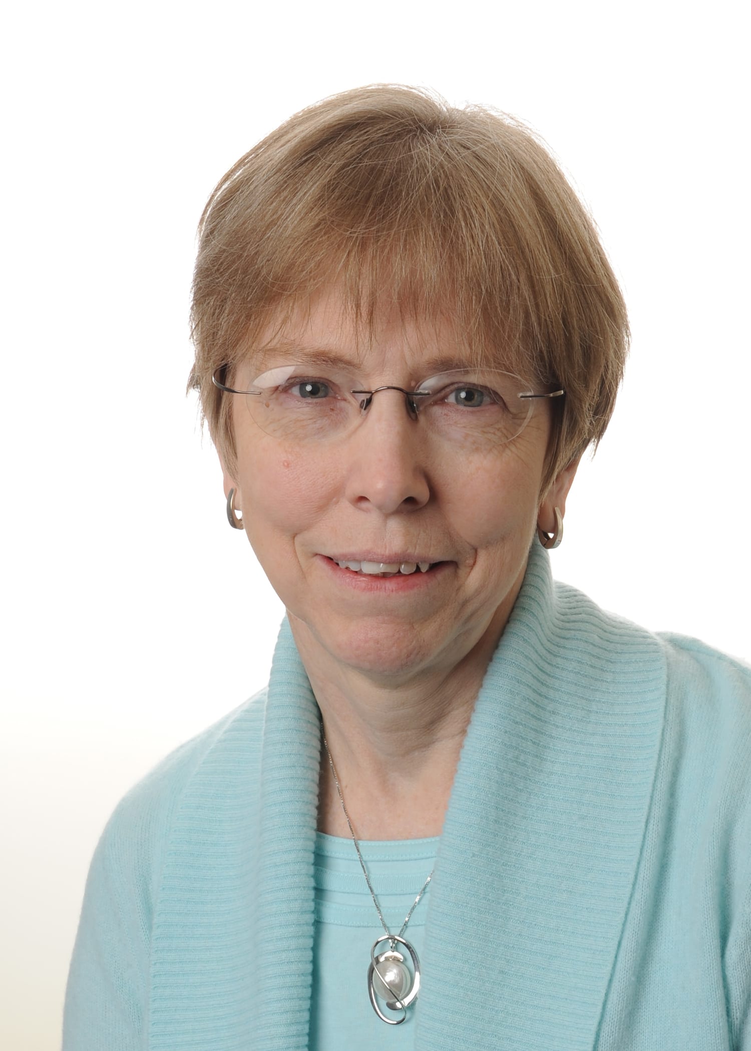 Dr. Nancy L Putnam, MD - Palos Heights, IL - Diagnostic Radiology, Neuroradiology
