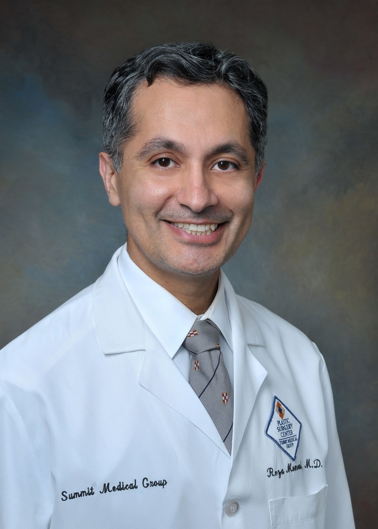 Dr. Reza Momeni, MD - Berkeley Heights, NJ - Plastic Surgery, Surgery