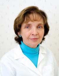 Dr. Eva Jakabovics