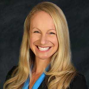 Dr. Courtney Kayanderson Stewart, MD - Honolulu, HI - Family Medicine