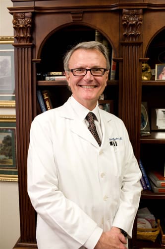 Dr. William Everett Tucker Jr
