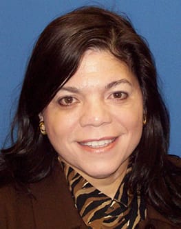 Dr. Lourdes Perezroman-Leon, MD - San Antonio, TX - Family Medicine
