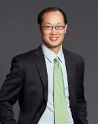 Dr. Thomas Youm, MD - New York, NY - Orthopedic Surgery, Sports Medicine