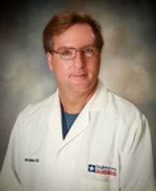 Dr. Michael Lloyd Mcmahon Jr, MD - Port Arthur, TX - Internal Medicine