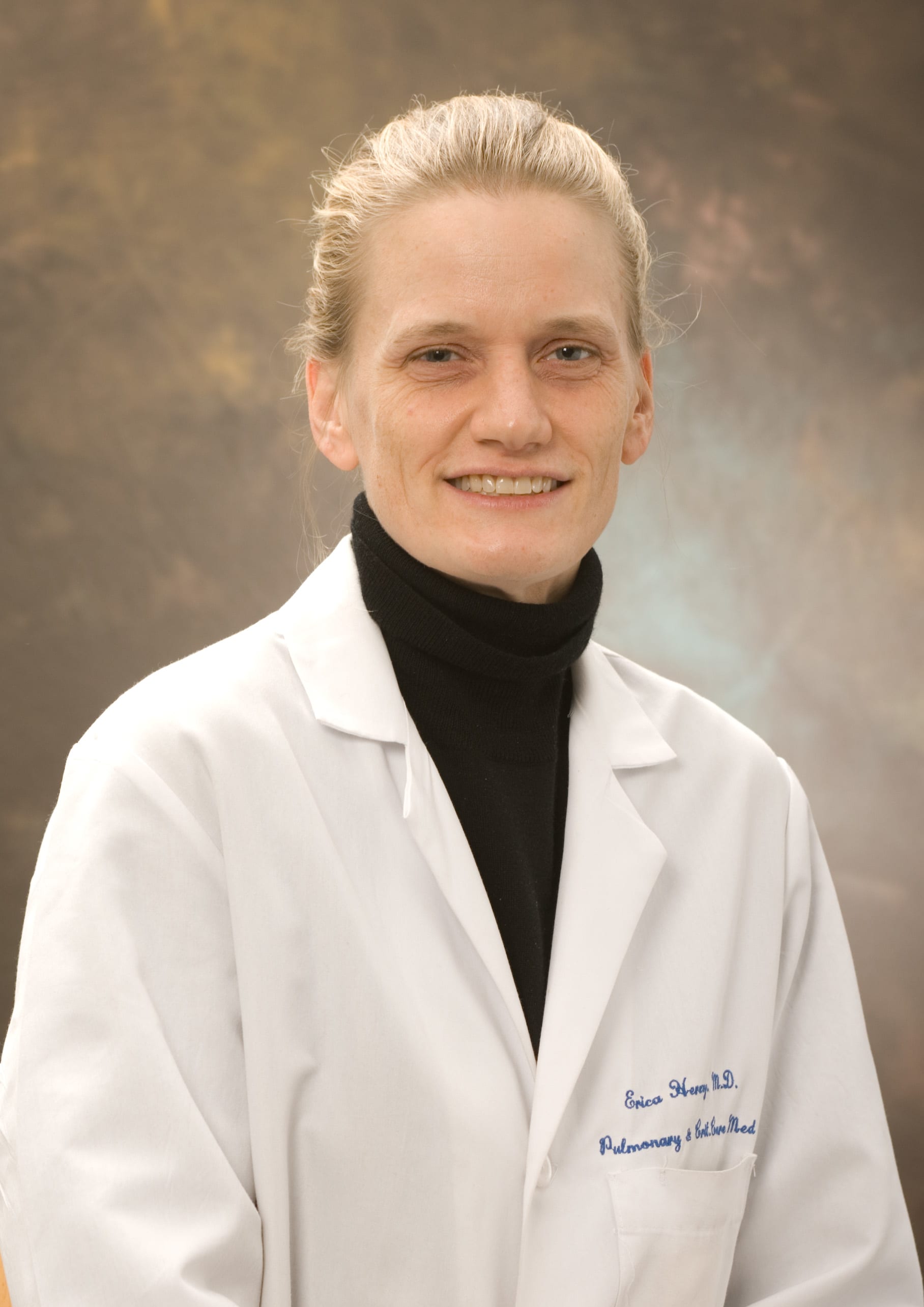 Dr. Erica Lyndrup Herzog, MD