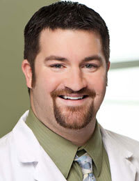 Dr. Adam Douglas Currey, MD - Milwaukee, WI - Radiation Oncology, Internal Medicine
