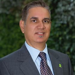 Dr. Ahmed Numaan