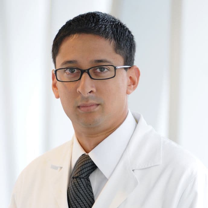 Dr. Amit Dilip Parulekar, MD - San Antonio, TX - Critical Care Medicine, Internal Medicine, Pulmonology