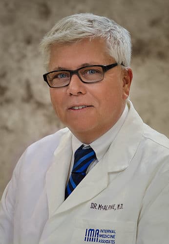 Dr. Donald Ross Mcalpine, MD - Fort Myers, FL - Pulmonology, Internal Medicine