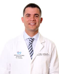Dr. Daniel Frank Garcia, MD - Valencia, CA - Pulmonology