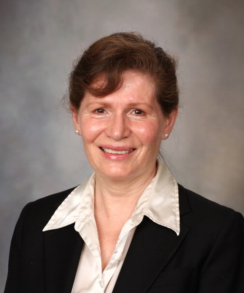 Dr. Grace Mayela Arteaga, MD - Rochester, MN - Critical Care Medicine, Anesthesiology