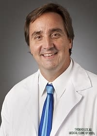 Dr. Thomas R Lux, MD - Houston, TX - Internal Medicine