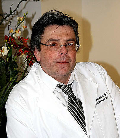 Dr. Aleksandr Martirosov, DO - Fair Lawn, NJ - Family Medicine, Addiction Medicine, Osteopathic Medicine