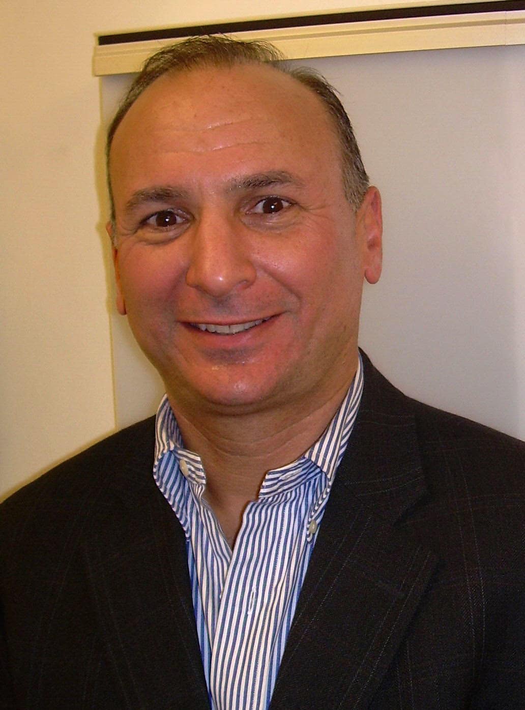 Dr. Glen Ross, MD - Brighton, MA - Orthopedic Surgery, Sports Medicine